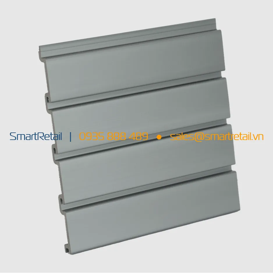 Tấm Slatwall PVC màu Bạc - SmartRetail - 0935888489