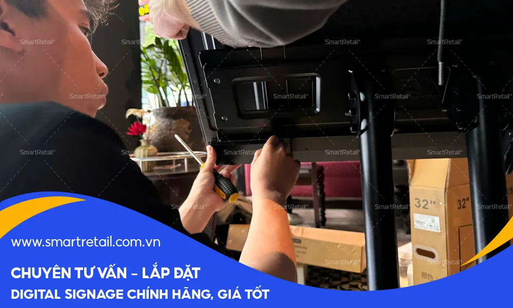 Hinh Anh Lap Dat Man Hinh Quang Cao Treo Tuong Tai Moo Beef Steak 2