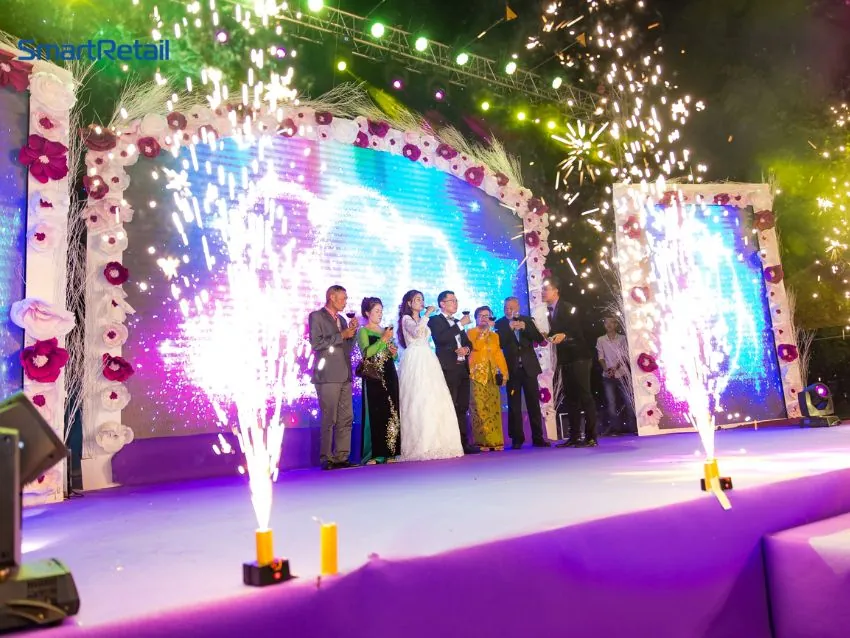 lợi ích khi sử dụng màn hình led tiệc cưới