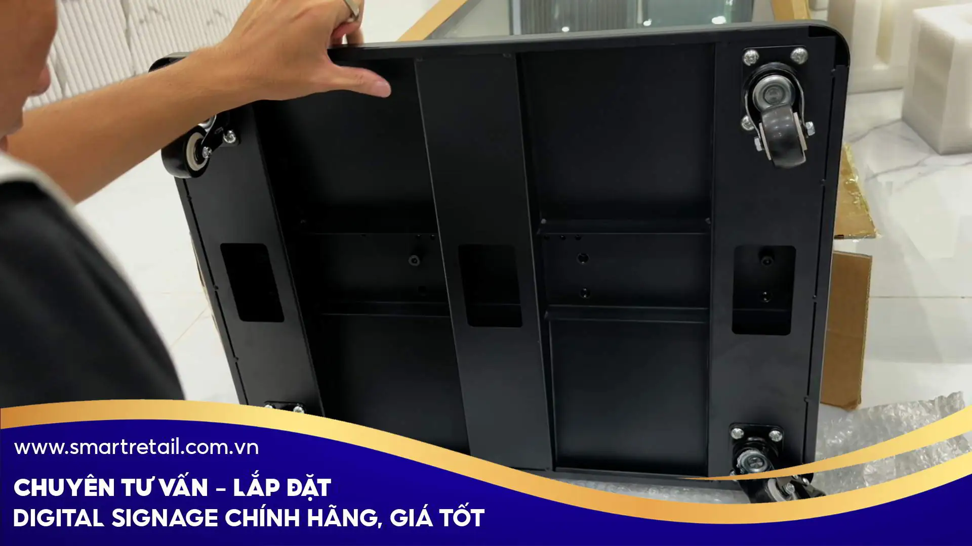 Triển khai lắp đặt Digital Signage tận nơi 