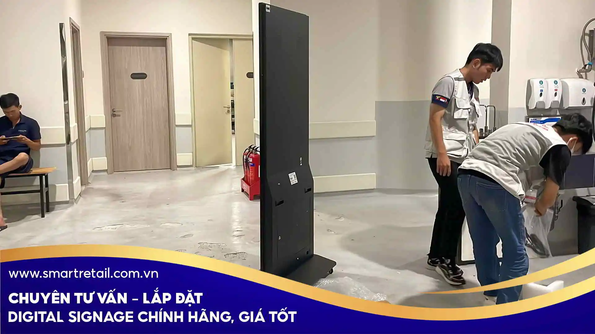 Man Hinh Quang Cao Ung Dung Tai Khach San