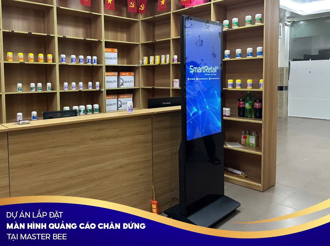 Dự án màn hình quảng cáo chân đứng tại Master Bee | SmartRetail dự án màn hình quảng cáo chân đứng được SmartRetail thực hiện