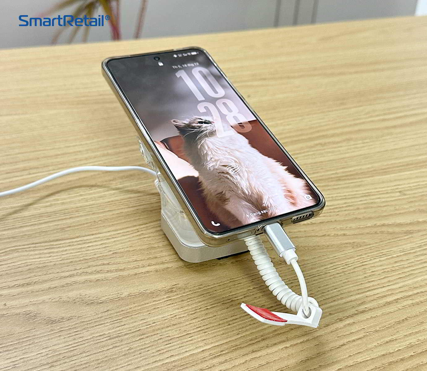 Thiết bị chống trộm máy tính bảng/ điện thoại di động | SmartRetail Thiết bị chống trộm máy tính bảng/ điện thoại di động