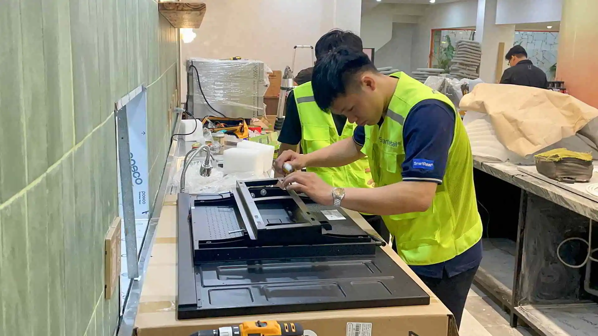 Trung tâm bảo hành màn hình quảng cáo – Hỗ trợ kỹ thuật toàn quốc | SmartRetail Trung tâm bảo hành màn hình quảng cáo – Hỗ trợ kỹ thuật toàn quốc